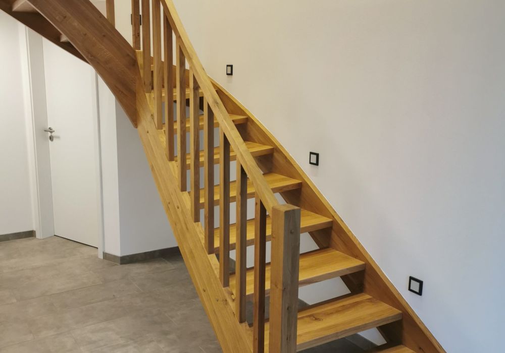 maßgefertigte Treppe aus Holz - hanse.holz Soest